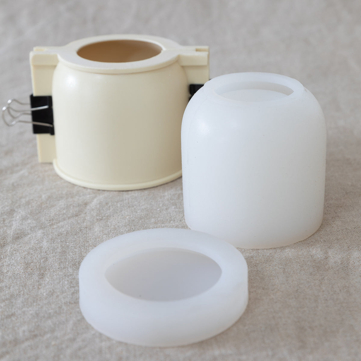 Frö | silikonform burk